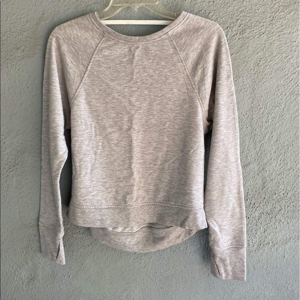 Victoria’s Secret Cozy Gray Sweatshirt Size Extra Small LIKE NEW